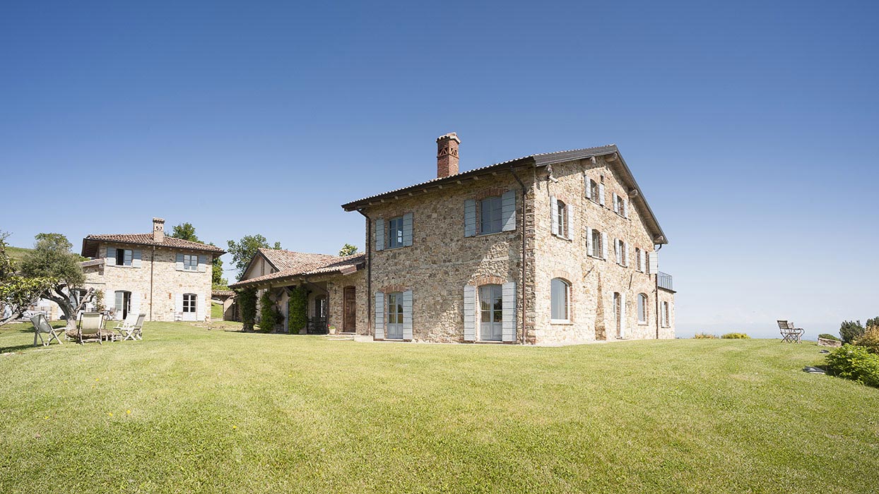 Casale in Val Tidone, vista esterna