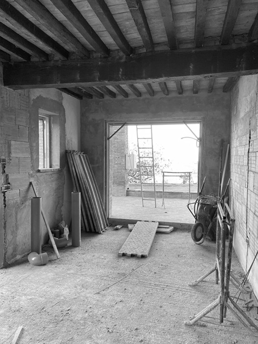 Ex Fienile nel Parmense