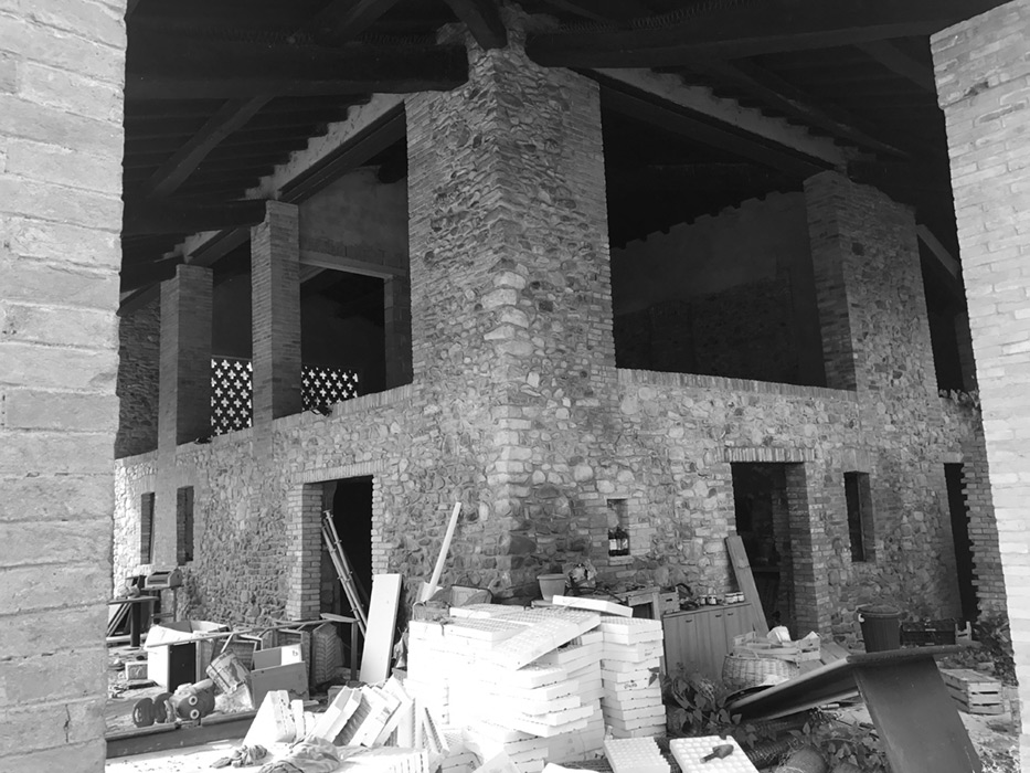 Ex Fienile nel Parmense