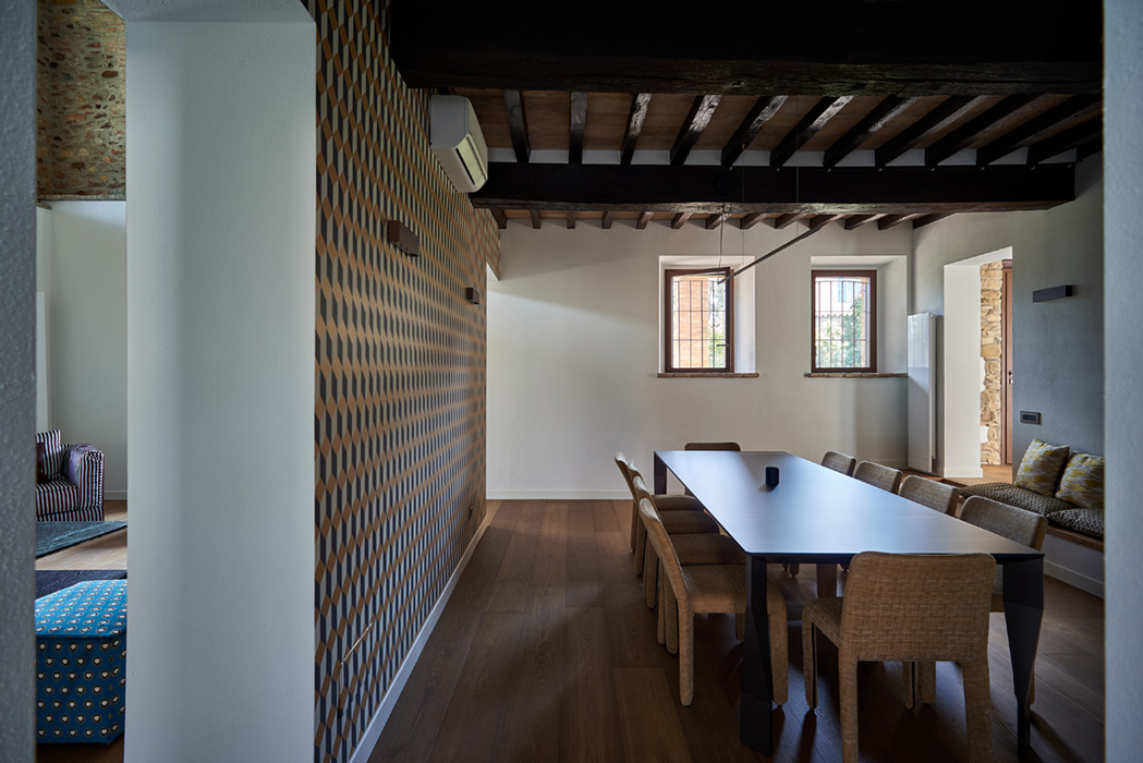 Ex Fienile nel Parmense