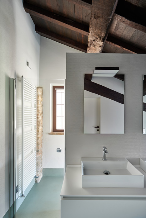 Ex Fienile nel Parmense