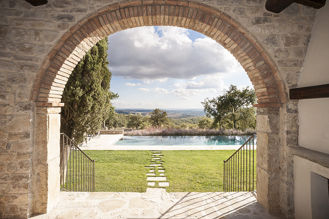 podere nel chianti, vista esterna