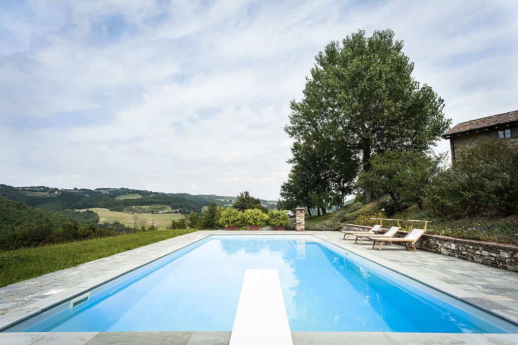 GRANJA EN VAL TREBBIA, vista esterna