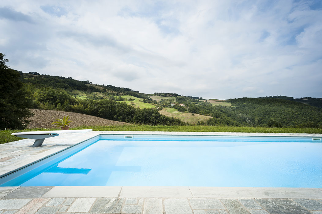 GRANJA EN VAL TREBBIA, vista esterna