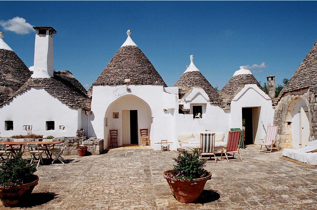 Trulli in Puglia, vista esterna