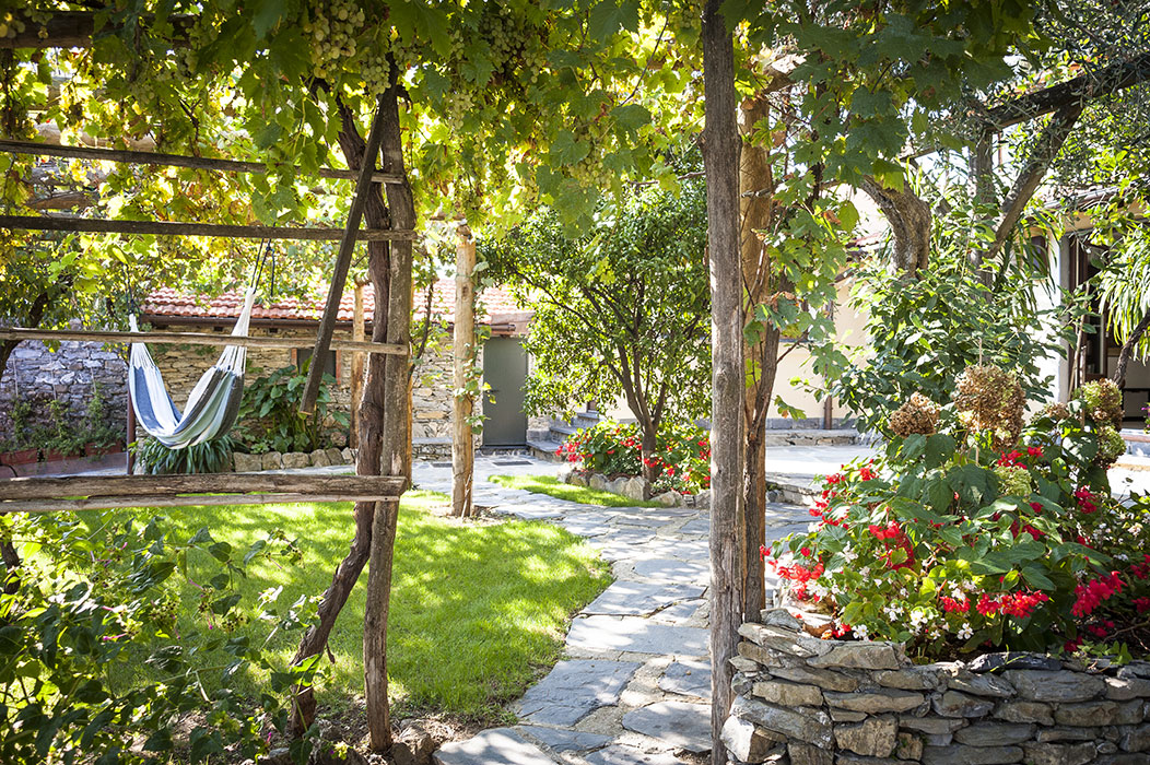 Villa in San Lorenzo della Costa, vista esterna